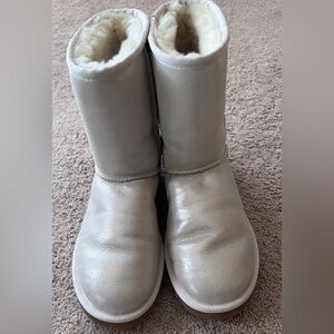 Authentic UGG Classic Short Boots Cloud with Shimmer